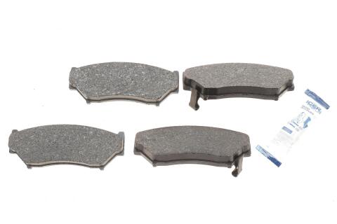 Колодки тормозные (передние) Suzuki Grand Vitara 98-03/Geo Tracker 88-98