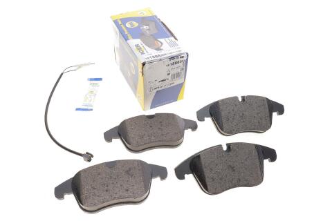 Колодки гальмівні (передні) Citroen C5 04-/Peugeot 407 04-/508 10- (+датчики) Колодки гальмівні (передні) Citroen C5 04-/Peugeot 407 04-/508 10- (+датчики)