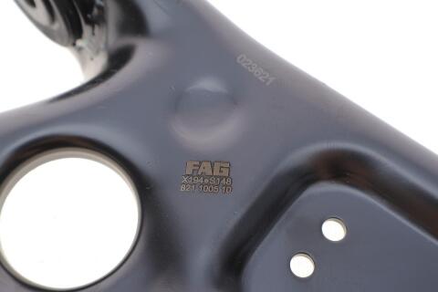 Важіль підвіски (передній/знизу) (R) Skoda Yeti 09-17/VW Caddy III/IV 04-/Golf Plus 05-13 (без шар.) Важіль підвіски (передній/знизу) (R) Skoda Yeti 09-17/VW Caddy III/IV 04-/Golf Plus 05-13 (без шар.)