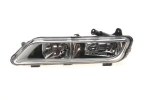 Фара противотуманная (R) VW Passat 10-14