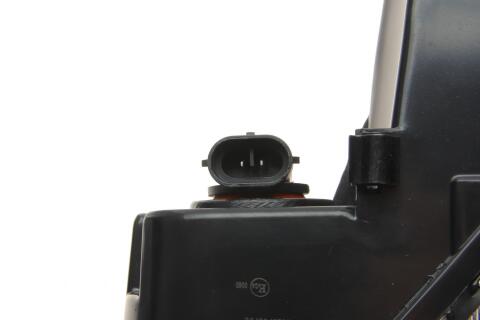 Фара протитуманна (R) VW Passat 10-14 Фара протитуманна (R) VW Passat 10-14