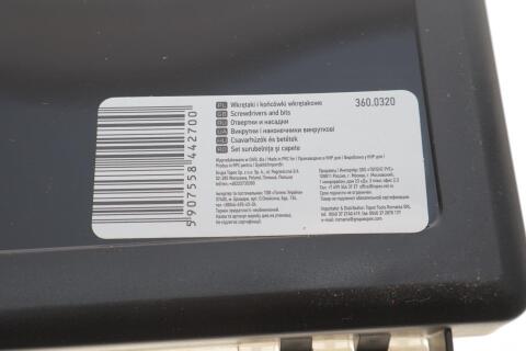 набор отверток и бит SL, PH, Torx, Hex 27 ед. набор отверток и бит SL, PH, Torx, Hex 27 ед.