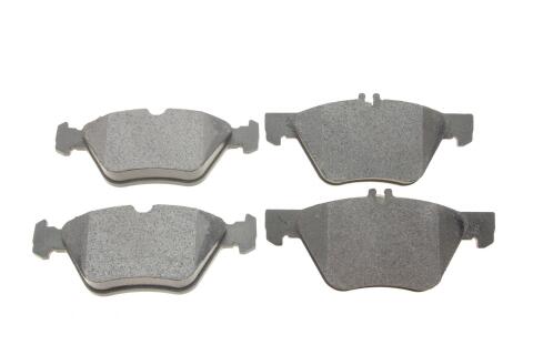 Колодки тормозные (передние) MB E-class (W211) 03-08 (Ate) Q+
