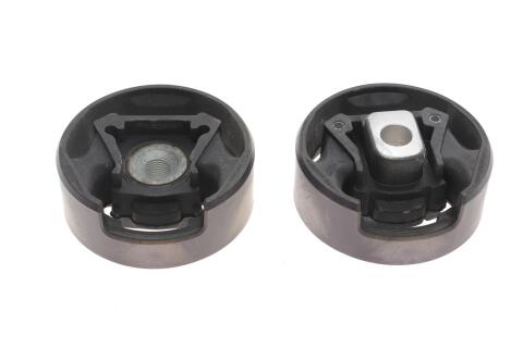 Подушка двигуна (верхня) (к-кт) Audi A3/Q3/Skoda Octavia/SuperB/VW Golf/Passat/Touran 1.0-2.5 12- Подушка двигуна (верхня) (к-кт) Audi A3/Q3/Skoda Octavia/SuperB/VW Golf/Passat/Touran 1.0-2.5 12-