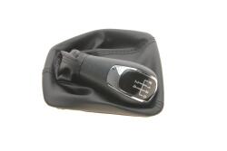 Рукоятка рычага КПП Skoda Octavia 04-13 (+ чехол) Рукоятка рычага КПП Skoda Octavia 04-13 (+ чехол)