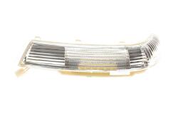 Повторювач повороту на дзеркало VW Touareg 02-10 (R)