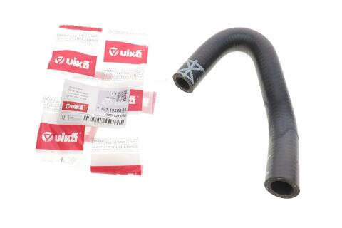 Патрубок радіатора Audi A4/A6/Skoda Superb/VW Passat 1.6/1.8T 94-08 Патрубок радіатора Audi A4/A6/Skoda Superb/VW Passat 1.6/1.8T 94-08
