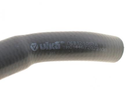 Патрубок радіатора VW Passat 2.0 01-05