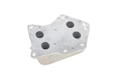 Радиатор масляный MB A-class (W177)/B-class (W247) M 260.920 18-