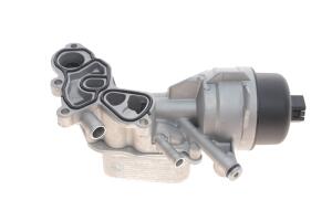 Радіатор масляний Citroen C4/C5/Peugeot 207/308/508/5008 1.6 08- (теплообмінник)