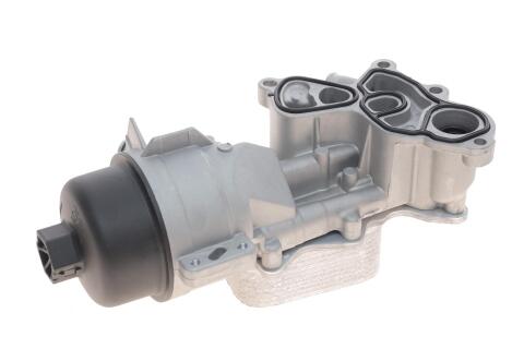 Радіатор масляний Citroen C4/C5/Peugeot 207/308/508/5008 1.6 08- (теплообмінник)