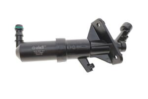 Форсунка омивача фари VW Passat 08-11 (R)