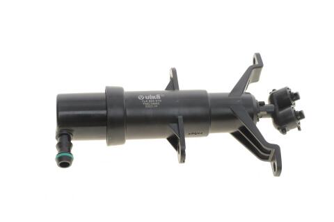 Форсунка омивача фари VW Touareg 02-06 (R)