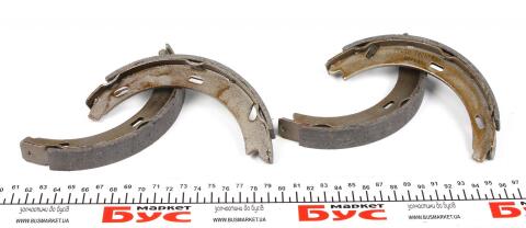 Колодки ручника MB (W124/W201/W210) 82- (164x20) (4207) Колодки ручника MB (W124/W201/W210) 82- (164x20) (4207)