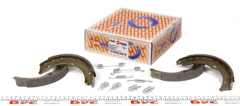 Колодки ручника MB Vito (W639) 03- (186x20) (з пружинками) (4248)