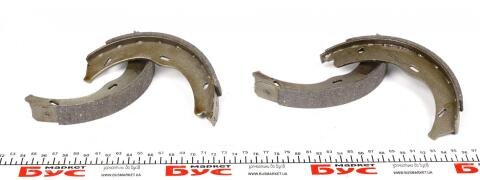 Колодки ручника MB Vito (W639) 03- (186x20) (з пружинками) (4248)