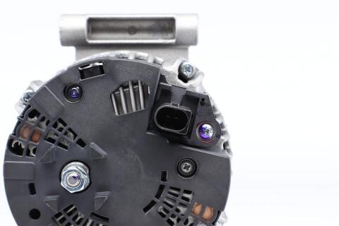 Генератор Citroen Jumper/Ford Transit/Peugeot Boxer 2.2HDi 11- (12V/150A) Генератор Citroen Jumper/Ford Transit/Peugeot Boxer 2.2HDi 11- (12V/150A)