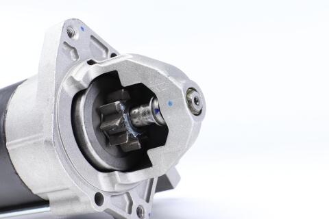 Стартер Citroen Jumper/Fiat Ducato/Peugeot Boxer 2.8HDi 97- (2.3kw) (z=9) Стартер Citroen Jumper/Fiat Ducato/Peugeot Boxer 2.8HDi 97- (2.3kw) (z=9)