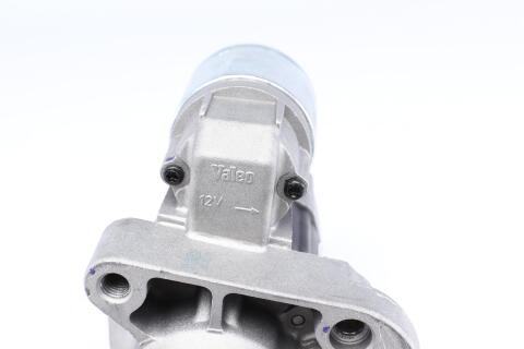 Стартер Renault Clio/Kangoo/Megane/Scenic/Dacia Dokker/Duster 1.4-1.6 97- (0,85kw)(z=8) Стартер Renault Clio/Kangoo/Megane/Scenic/Dacia Dokker/Duster 1.4-1.6 97- (0,85kw)(z=8)
