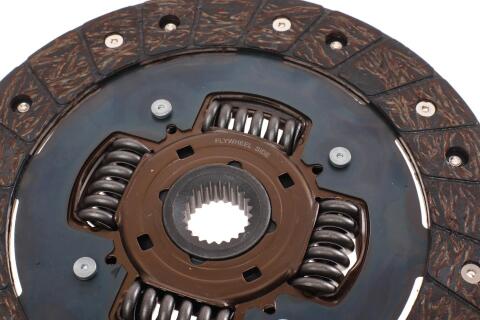 Комплект зчеплення Ford Mondeo 1.6/1.8i 96-00 (d=220mm) (+вижимний) Комплект зчеплення Ford Mondeo 1.6/1.8i 96-00 (d=220mm) (+вижимний)