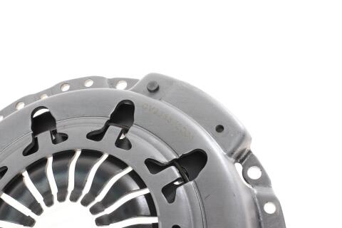 Комплект сцепления Ford Focus/Mondeo/Volvo V30/V50 1.8-2.0 00-12 (d=228mm) Комплект сцепления Ford Focus/Mondeo/Volvo V30/V50 1.8-2.0 00-12 (d=228mm)