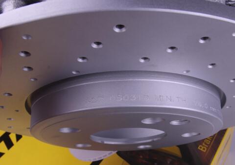 Диск гальмівний (передній) MB A-class (W176)/B-class (W246) 11- (295x28) PRO+ Диск гальмівний (передній) MB A-class (W176)/B-class (W246) 11- (295x28) PRO+