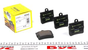 Колодки гальмівні (задні) MB C-class (W202) 93-00 (Teves)