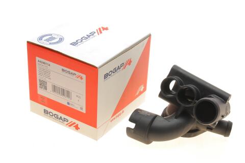 Фланець системи охолодження VW T4/T5/Passat/Golf IV 2.3-3.2 98-09 Фланець системи охолодження VW T4/T5/Passat/Golf IV 2.3-3.2 98-09