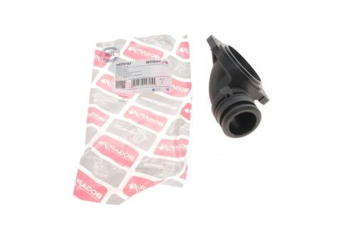 Фланець системи охолодження VW Caddy II 1.9 TDI 95-04 Фланець системи охолодження VW Caddy II 1.9 TDI 95-04