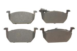 Колодки гальмівні (передні) Audi A3/Seat Leon/Skoda Octavia IV/V/VW Golf VII 12- (+датчик)