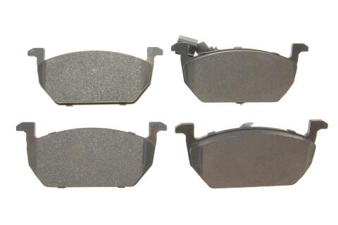 Колодки гальмівні (передні) Audi A3/Seat Leon/Skoda Octavia IV/V/VW Golf VII 12- (+датчик) Колодки гальмівні (передні) Audi A3/Seat Leon/Skoda Octavia IV/V/VW Golf VII 12- (+датчик)