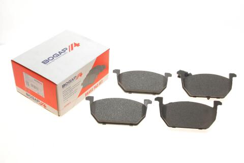 Колодки гальмівні (передні) Audi A3/Seat Leon/Skoda Octavia IV/V/VW Golf VII 12- (+датчик) Колодки гальмівні (передні) Audi A3/Seat Leon/Skoda Octavia IV/V/VW Golf VII 12- (+датчик)