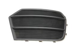 Вставка бампера (под противотуманку) Audi Q3 11-18(R)