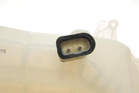 Бачок розширювальний Audi A6 97-05 Бачок розширювальний Audi A6 97-05