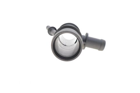 Фланець системи охолодження Skoda Fabia 2.0 99-08 Фланець системи охолодження Skoda Fabia 2.0 99-08