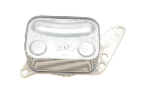 Радиатор масляный Citroen C4/C5/Peugeot 207/308/508/5008 1.6 08- (теплообменник)
