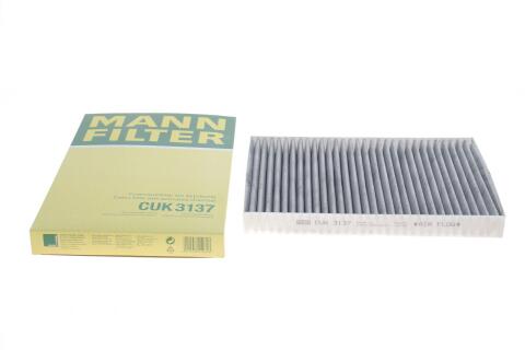 Фильтр салона Chrysler 300 C 04-12 (угольный) Фильтр салона Chrysler 300 C 04-12 (угольный)