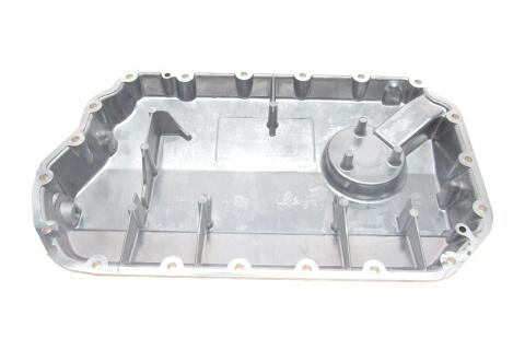 Маслоприемник (поддон) Audi A4/A6/VW Passat 97-05 Маслоприемник (поддон) Audi A4/A6/VW Passat 97-05