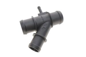 Трубка системи охолодження VW Golf 05-16/Passat 2.0 05-10