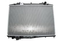 Радиатор охлаждения Nissan Navara 2.5 TD 98-05 Радиатор охлаждения Nissan Navara 2.5 TD 98-05