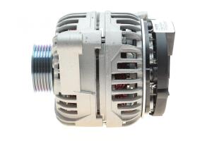 Генератор Audi A4/A6/A8/VW Passat 2.4-3.0D 96-11 (14V/120A) = 113751