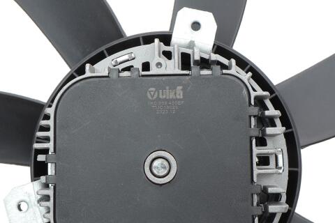 Вентилятор радіатора (електричний) VW Caddy III 04-15