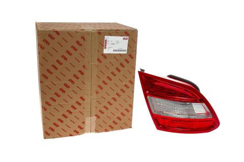 Ліхтар задній MB C-class (S204) 07-14 (L) Avantgarde Ліхтар задній MB C-class (S204) 07-14 (L) Avantgarde