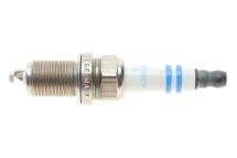 Свічка запалювання Toyota Yaris 1.5 Hybrid 12- Свічка запалювання Toyota Yaris 1.5 Hybrid 12-