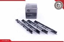 Заглушка рейки рейлінгу багажника кришки (передня L/R) Opel Astra H/Zafira B