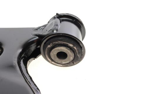 Рычаг подвески (передний) (L) Ford Fiesta/Fusion/Mazda 2 01-12