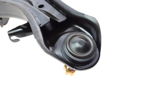 Важіль підвіски (передній/знизу/спереду) (L) Nissan Primera 02-08