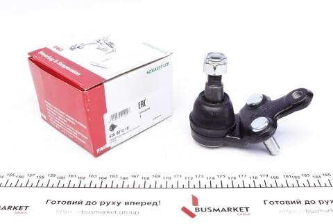 Опора кульова (передня/знизу) Lexus RX 98-03/Toyota Camry -01