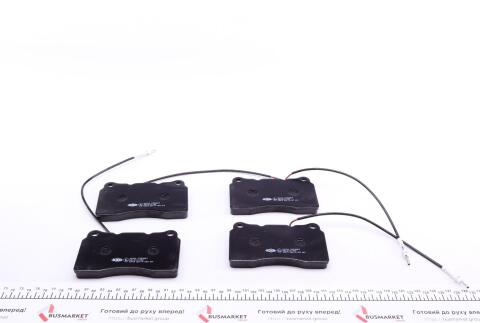 Колодки тормозные (передние) Citroen C8 02-/Peugeot 208 12-/ 3008 09-17/ 607/807 02- (с датчиками) Колодки тормозные (передние) Citroen C8 02-/Peugeot 208 12-/ 3008 09-17/ 607/807 02- (с датчиками)