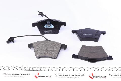 Колодки тормозные (передние) VW T4 90-04 R16 (с датчиками)